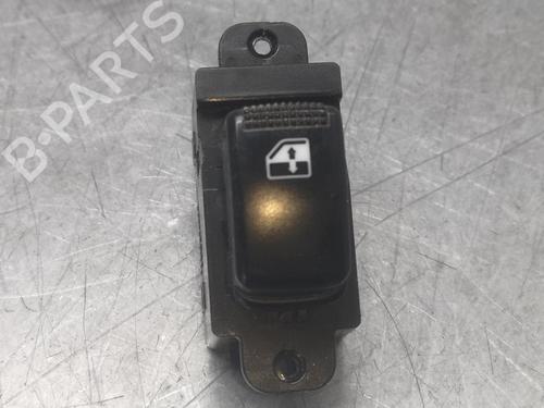 Used Right rear window switch KIA CERATO I Hatchback (LD) 2.0 CRDi (112 hp) 15254189