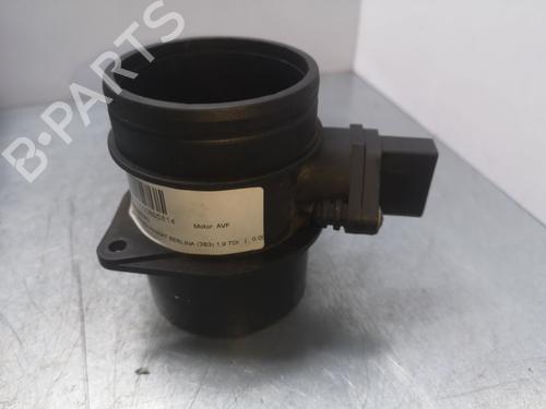 Used Mass air flow sensor VW PASSAT B5.5 (3B3) [2000-2005]  16135671