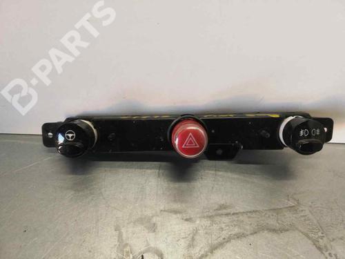Used Warning switch FIAT 500 (312_) [2007-2025]  8818143