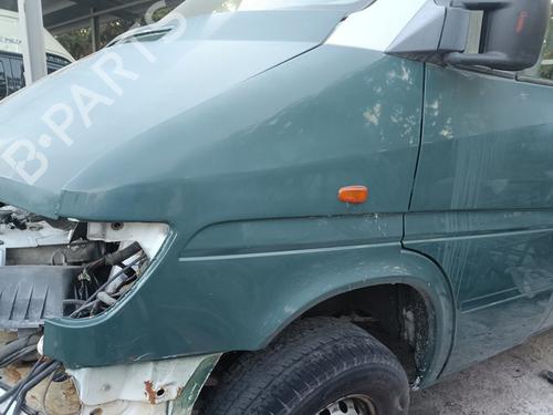 Used Left front fenders MERCEDES-BENZ SPRINTER 3-t Bus (B903) 312 D 2.9 (903.471, 903.472, 903.473) (122 hp) 27988249