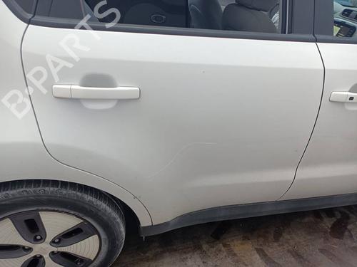Used Right rear door Right rear door 39450817 39450817