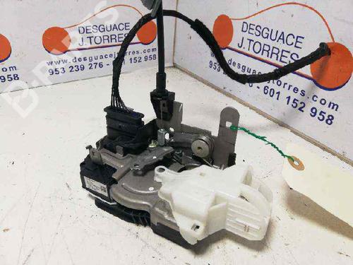 Used Front right lock VOLVO V40 Hatchback (525) D3 (150 hp) 4236353