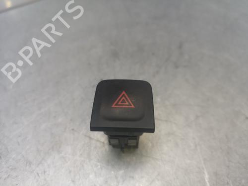 Used Warning switch RENAULT KADJAR (HA_, HL_) 1.6 dCi 130 (HLA4) (130 hp) 17064320