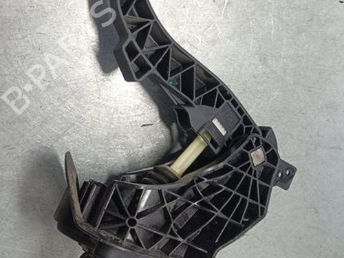 Clutch pedal PEUGEOT 3008 II SUV (MC_, MR_, MJ_, M4_)  | BP29720505I13 