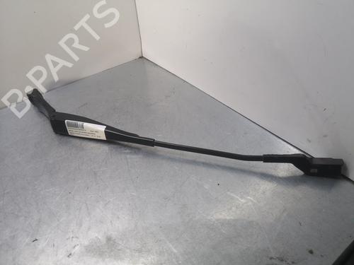 Used Front windshield wiper arm NISSAN PULSAR Hatchback (C13) 1.2 DIG-T (115 hp) 18966259