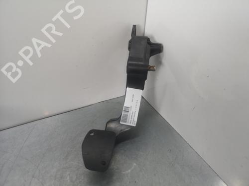 Clutch pedal PEUGEOT 208 I (CA_, CC_) 1.6 HDi (92 hp) 18114348