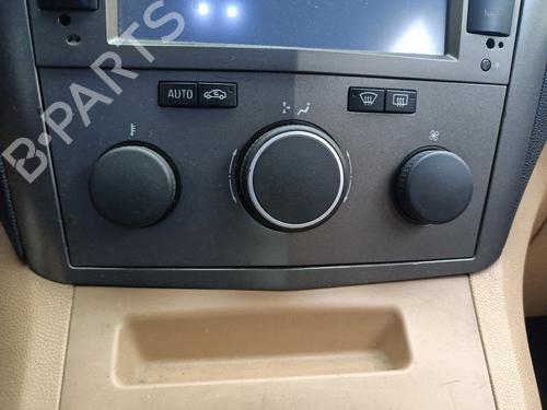 Used Climate control Climate control 38634822 38634822