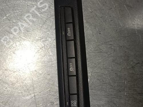 Commutateur BMW X1 (E84) sDrive 18 d (143 hp) 28091410