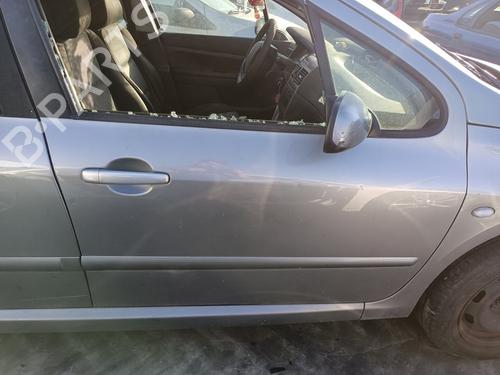 Used Right front door Right front door PEUGEOT 307 Break (3E) 1.6 16V (109 hp) 35929925 35929925