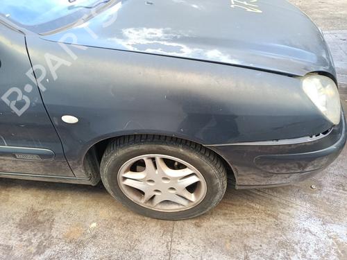 Guarda-lamas direito Guarda-lamas direito CITROËN XSARA (N1) 2.0 HDi 109 (109 hp) 35803968 35803968