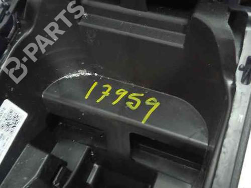 Armrest / Center console MERCEDES-BENZ GLA-CLASS (X156) GLA 220 CDI (156.903) | BP10245401I20 
