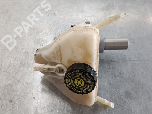 Brake master cylinder MERCEDES-BENZ C-CLASS (W205) C 220 BlueTEC / d (205.002, 205.004) | BP10326892M77