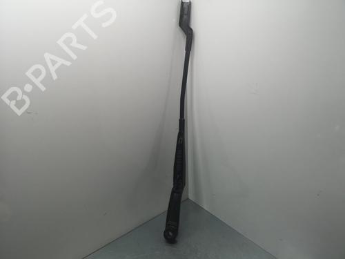 Used Front windshield wiper arm HYUNDAI i30 (FD) [2007-2012]  15969315