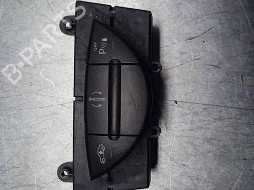 Used Electronic module Electronic module MERCEDES-BENZ CLS (C219) [2004-2011] 40513973 40513973