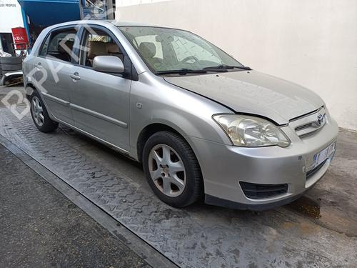 Brugte TOYOTA COROLLA (_E12_) 1.4 D (NDE120_, NDE120R) 4573534