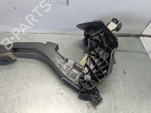 Used Clutch pedal PEUGEOT 3008 II SUV (MC_, MR_, MJ_, M4_) [2016-2025]  29720505