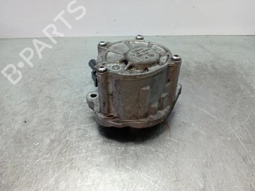 Bomba de vácuo Bomba de vácuo MERCEDES-BENZ A-CLASS (W176) A 200 CDI (176.001) (136 hp) 36262343 36262343