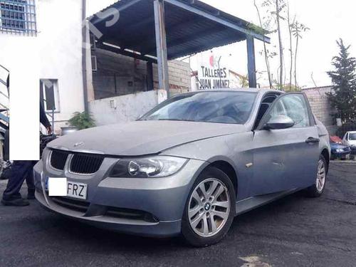BMW 3 (E90)  318 d  18692