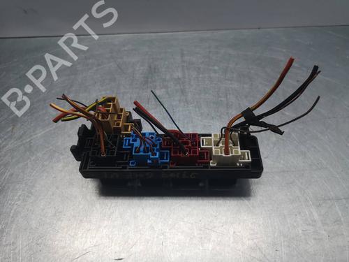 Fuse box VW GOLF VI (5K1) | BP37265383E1 - Image 3