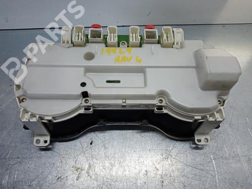 Instrument cluster TOYOTA RAV 4 II (_A2_) 1.8 (ZCA25_, ZCA26_, ZCA25W, ZCA26W) | BP4768905C47 