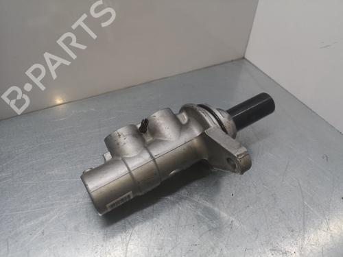 Used Brake master cylinder TOYOTA RAV 4 III (_A3_) [2005-2014]  10373559