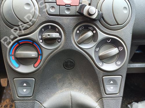 Comando chauffage FIAT PANDA (169_) [2003-2026]  31651847