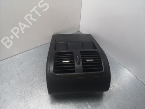 Air vent VW PASSAT B7 (362) 1.6 TDI (105 hp) 17124651