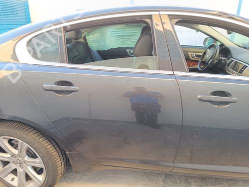 Portier rechts achter JAGUAR XF I (X250) 3.0 D (275 hp) 31172437