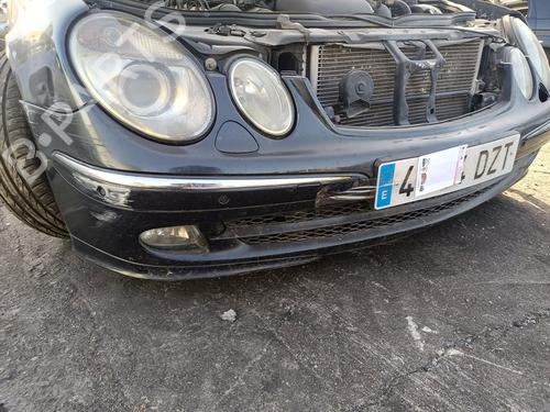 Foran kofangere Foran kofangere MERCEDES-BENZ E-CLASS (W211) E 320 CDI (211.026) (204 hp) 36936877 36936877