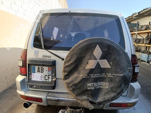 Bakluke CC/Kombi-Kupé MITSUBISHI PAJERO III (V7_W, V6_W) 3.2 Di-D (V68W) (160 hp) 29113137