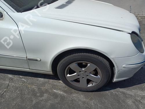 Used Right front fenders Right front fenders MERCEDES-BENZ E-CLASS (W211) E 270 CDI (211.016) (177 hp) 33801242 33801242