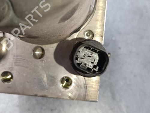 ABS pump TOYOTA COROLLA (_E12_) 1.6 VVT-i (ZZE121_, ZZE121R) | BP19251014M43 