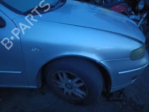 Used Right front fenders Right front fenders SEAT LEON (1M1) [1999-2006] 39720724 39720724