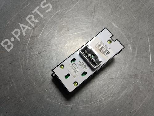 Left front window switch HYUNDAI i40 I (VF)  | BP29547267I27 