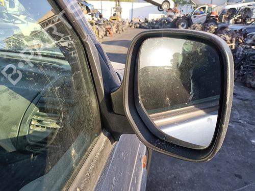 Used Right mirror Right mirror 37268105 37268105