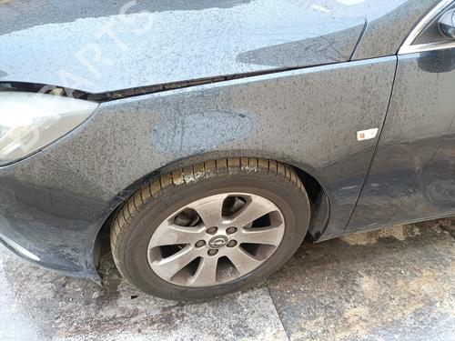 Used Left front fenders OPEL INSIGNIA A (G09) [2008-2017]  30742604