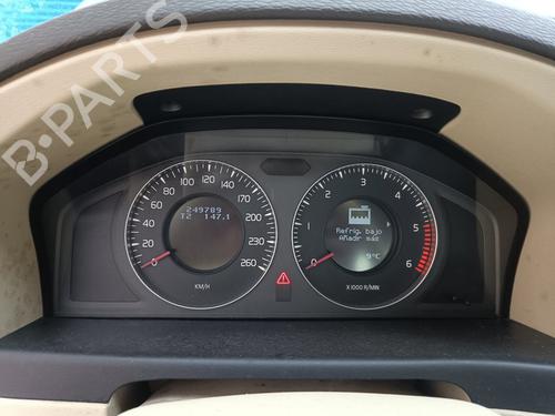 Used Instrument cluster VOLVO S80 II (124) D5 AWD (185 hp) 13482799