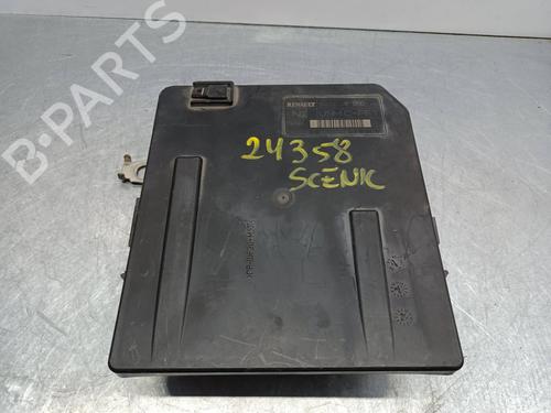 Fuse box RENAULT SCÉNIC II (JM0/1_)  | BP19438501E1 