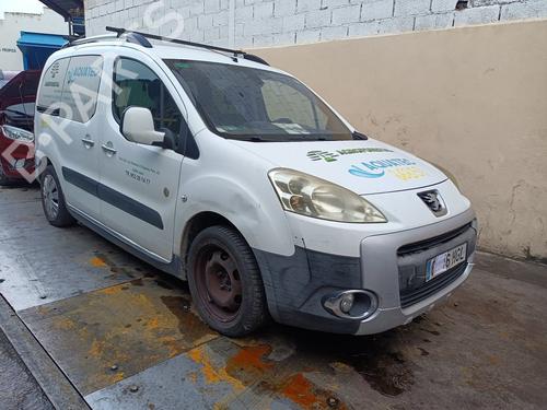 Gebruikte PEUGEOT PARTNER Box Body/MPV [2008-2025]  4326274 Onderdelen