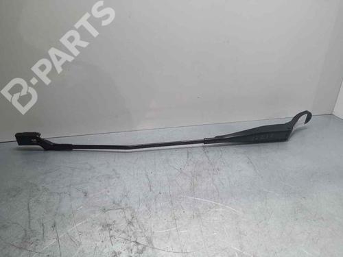 Used Front windshield wiper arm PEUGEOT PARTNER Box Body/MPV 1.6 HDi 16V (90 hp) 7008997