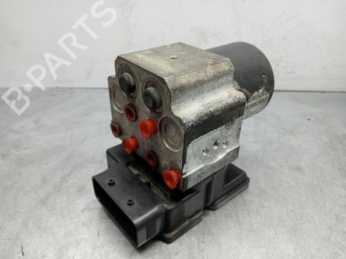 Used ABS pump RENAULT TRAFIC II Platform/Chassis (EL) 1.9 dCi 100 (EL0C) (101 hp) 28168310