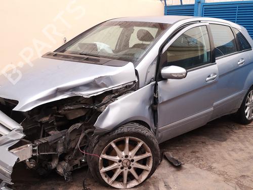 Radio MERCEDES-BENZ B-CLASS Sports Tourer (W245) B 200 CDI (245.208) | BP9501118E6 