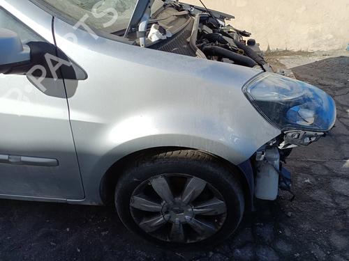 Forskærm Højre RENAULT CLIO III (BR0/1, CR0/1) 1.5 dCi (BR17, CR17) (86 hp) 30313892