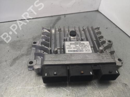 Used Engine control unit (ECU) PEUGEOT 407 (6D_) 2.0 (6DRFNB, 6DRFNE) (136 hp) 13451057