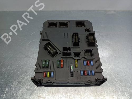 Used Fuse box CITROËN XSARA PICASSO (N68) 1.6 HDi (90 hp) 19083374