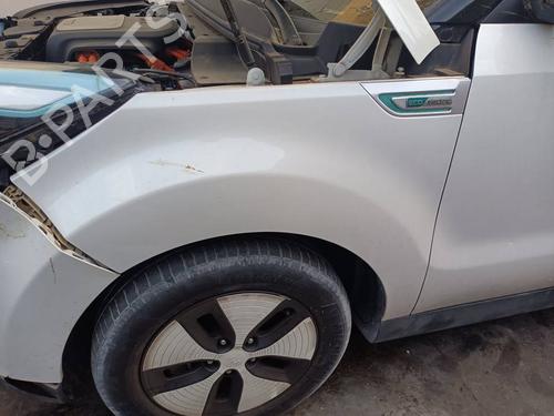 Used Left front fenders Left front fenders 39249004 39249004
