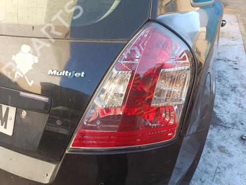 Højre baglygte FIAT STILO (192_) 1.9 D Multijet (120 hp) 25976626