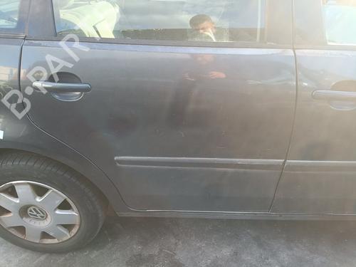 Used Right rear door VW POLO (9N_, 9A_) 1.4 TDI (75 hp) 18126694