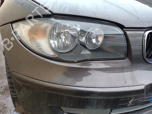 Phare droit BMW 1 (E81) 120 i (170 hp) 32144057