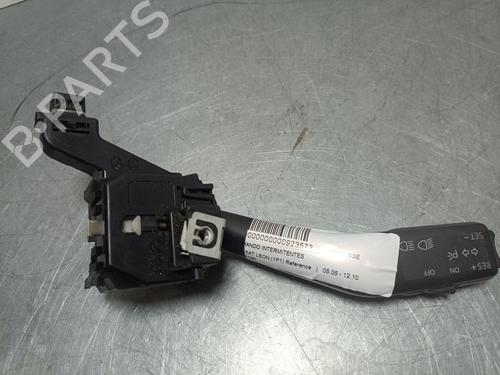 Steering column stalk SEAT LEON (1P1) | BP28071128I23